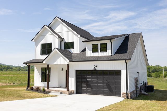 180 Scenic Ln, Hartsville, TN 37074