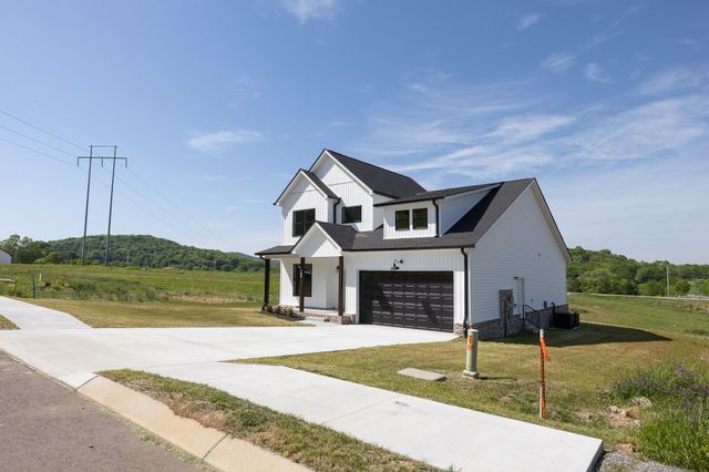 180 Scenic Ln, Hartsville, TN 37074
