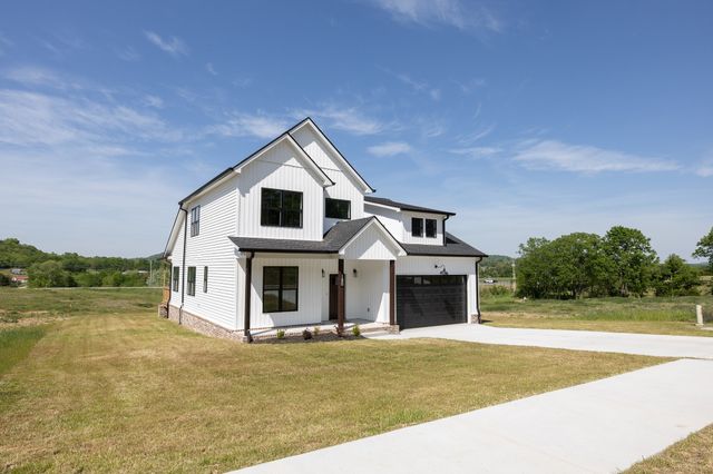 180 Scenic Ln, Hartsville, TN 37074