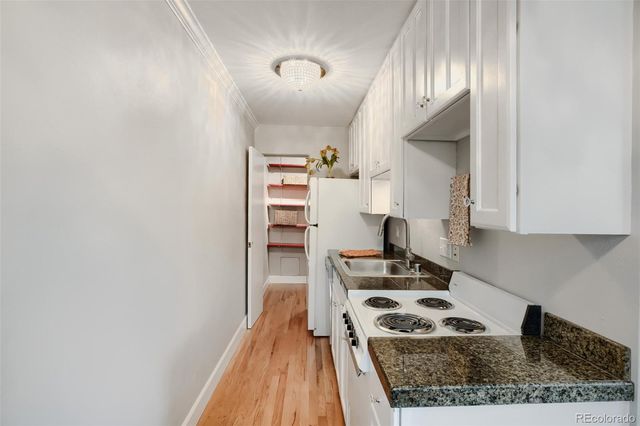969 S Pearl Street 305, Denver, CO 80209