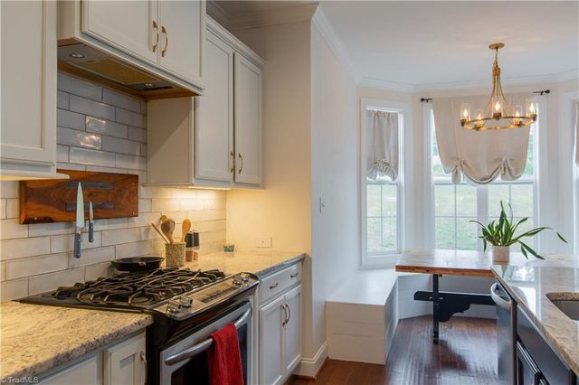 7614 Sir William Drive, Kernersville, NC 27284