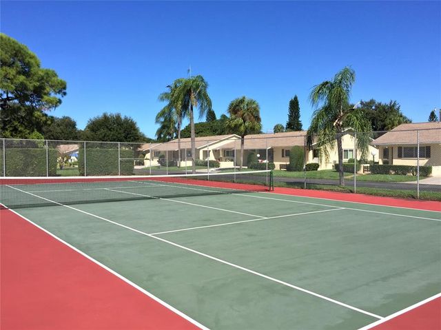 390 301 BOULEVARD W 24D, Bradenton, FL 34205