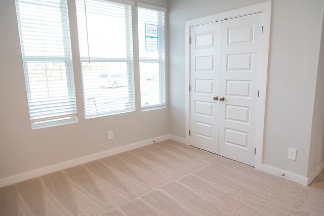 2044 Skippack PVT Circle, Gallatin, TN 37066