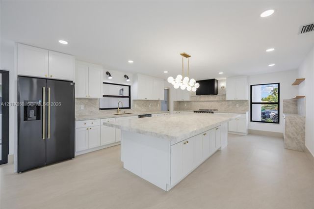 2851 SW 117th Ave, Miami, FL 33175