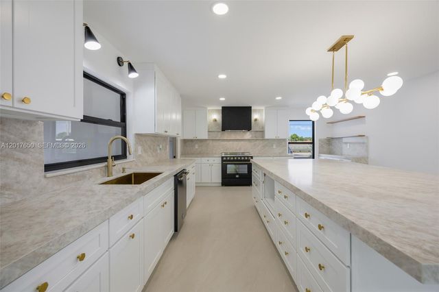 2851 SW 117th Ave, Miami, FL 33175