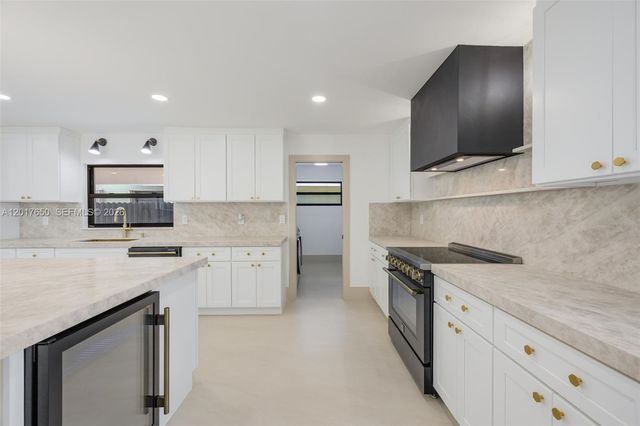 2851 SW 117th Ave, Miami, FL 33175