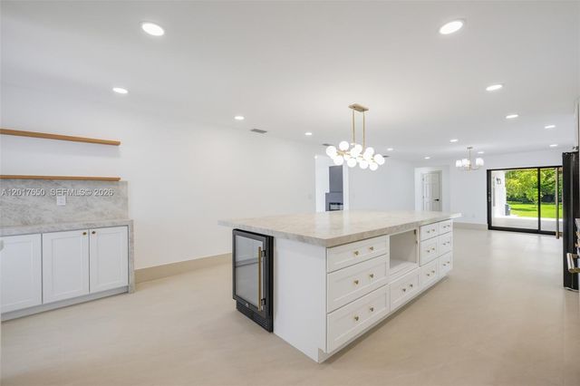 2851 SW 117th Ave, Miami, FL 33175