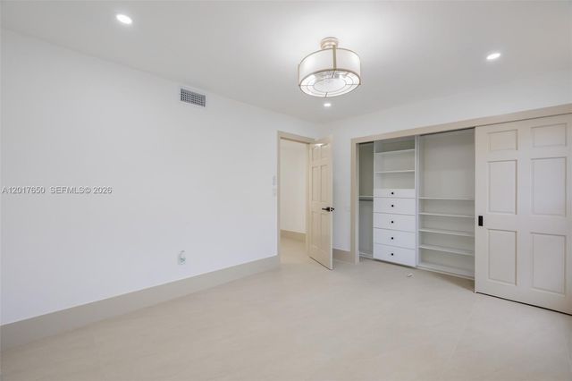 2851 SW 117th Ave, Miami, FL 33175