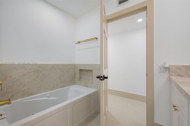 2851 SW 117th Ave, Miami, FL 33175