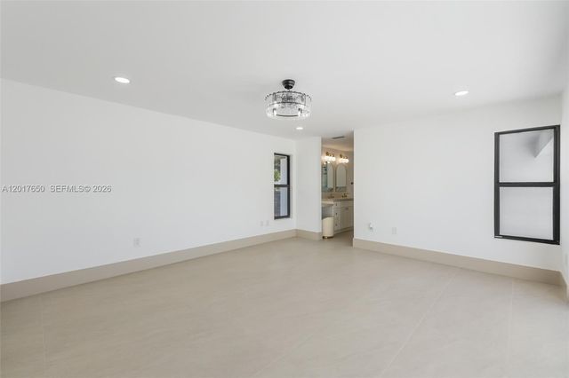 2851 SW 117th Ave, Miami, FL 33175