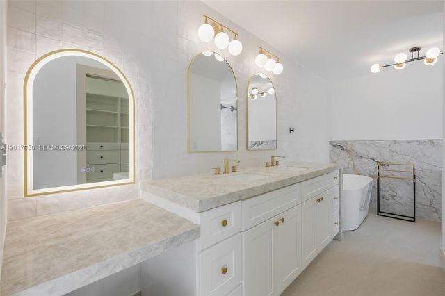 2851 SW 117th Ave, Miami, FL 33175