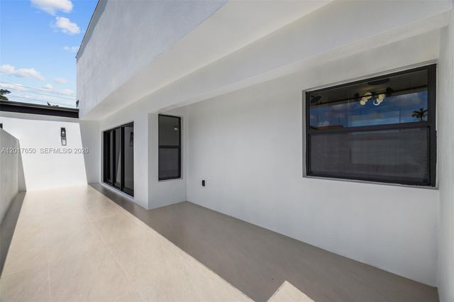 2851 SW 117th Ave, Miami, FL 33175