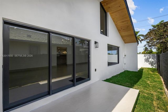 2851 SW 117th Ave, Miami, FL 33175