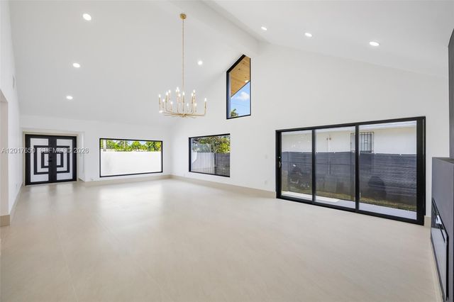 2851 SW 117th Ave, Miami, FL 33175