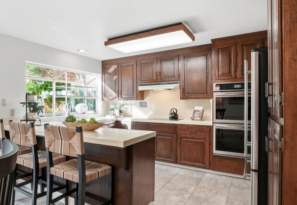 Image 13 of property listing at 16345 Alexander Avenue, Monte Sereno, CA 95030