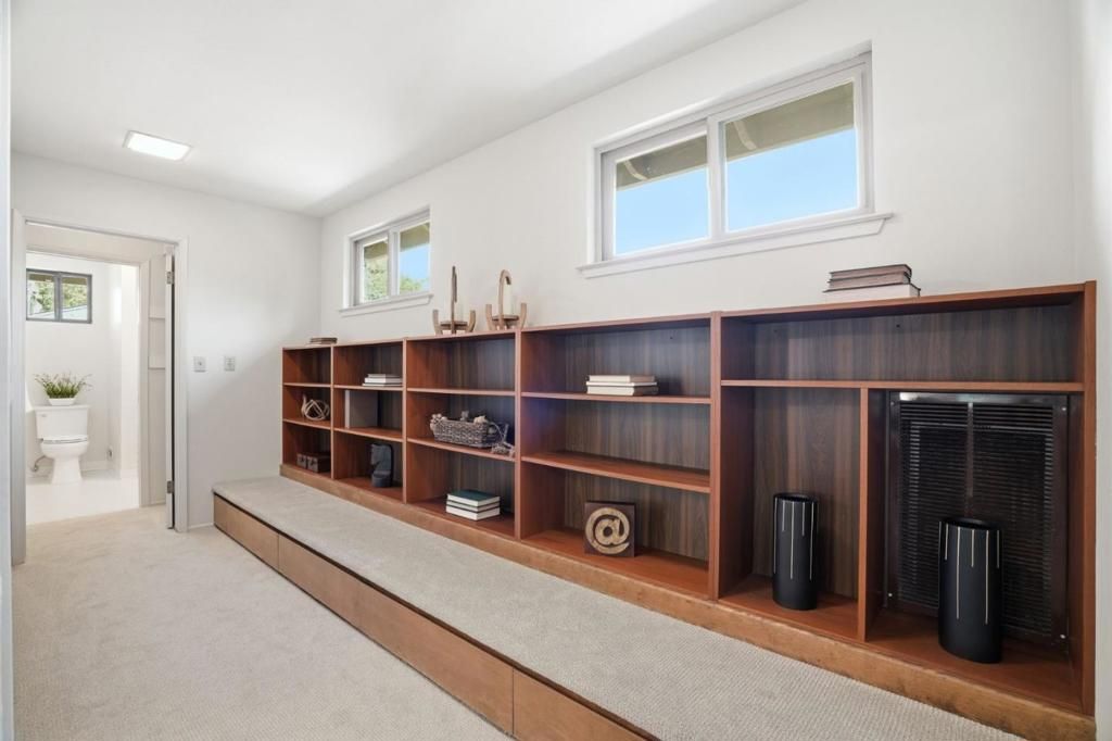 Image 36 of property listing at 16345 Alexander Avenue, Monte Sereno, CA 95030