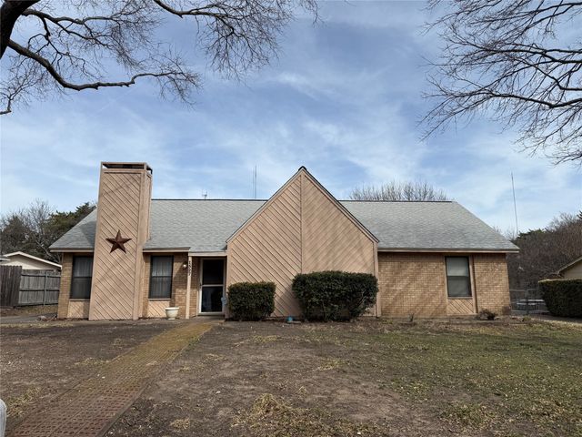 1527 Sharon Drive, Cedar Hill, TX 75104