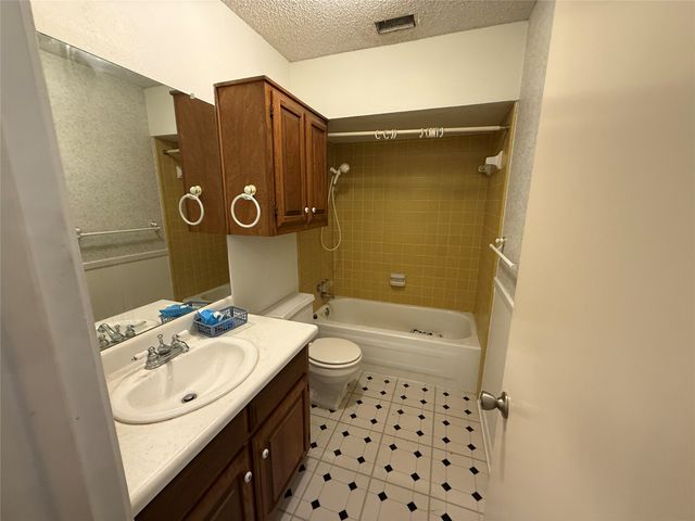 1527 Sharon Drive, Cedar Hill, TX 75104