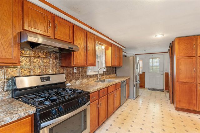 23476 Jefferson Center Street, Cassopolis, MI 49031