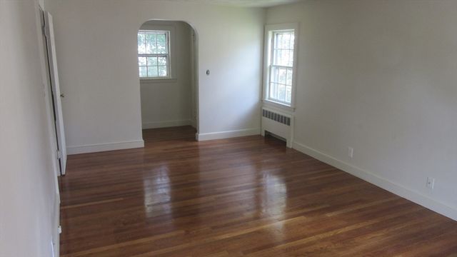 65 Fuller Ter, Newton, MA 02465
