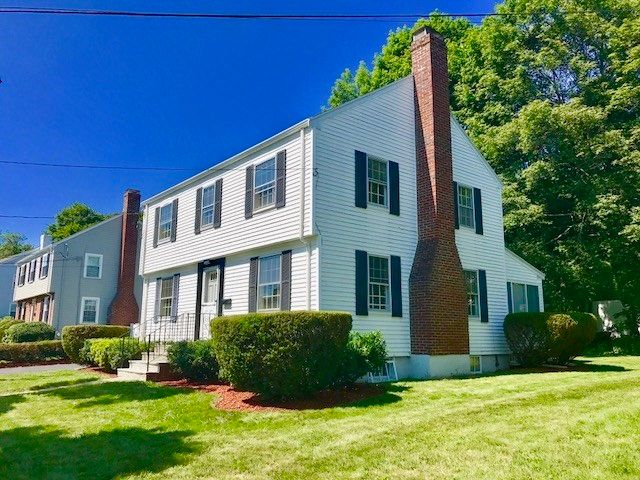 65 Fuller Ter, Newton, MA 02465