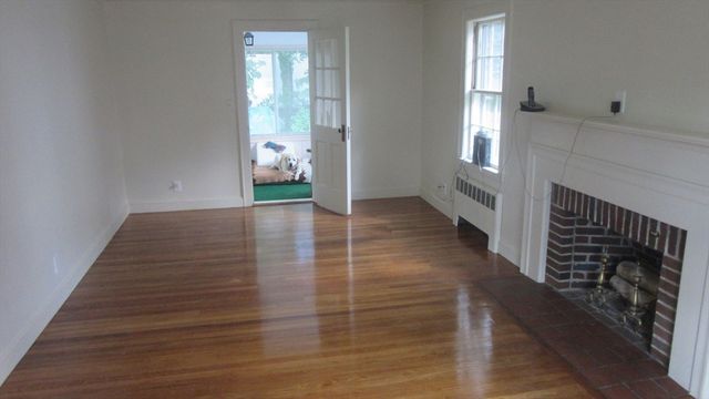 65 Fuller Ter, Newton, MA 02465