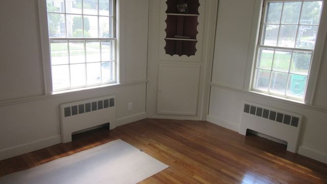 65 Fuller Ter, Newton, MA 02465