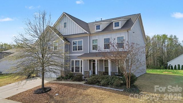 1300 Oakhurst Drive, Waxhaw, NC 28173