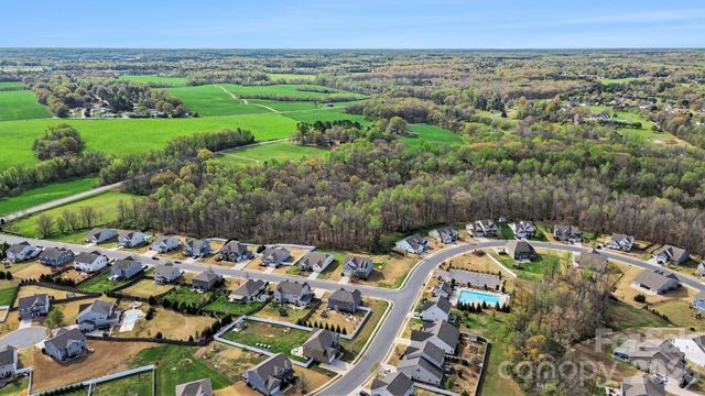 1300 Oakhurst Drive, Waxhaw, NC 28173