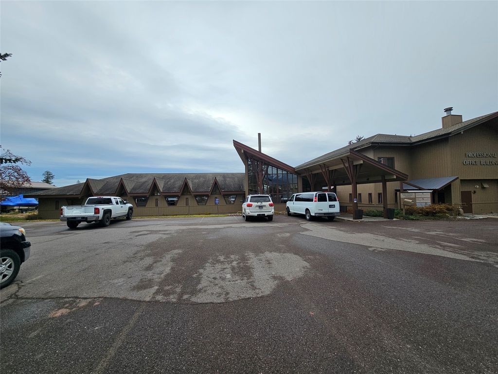 711 13th Street E, Whitefish, MT 59937 photo 2