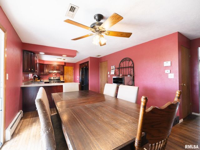 6217 N KNOLL AIRE Drive, Peoria, IL 61614