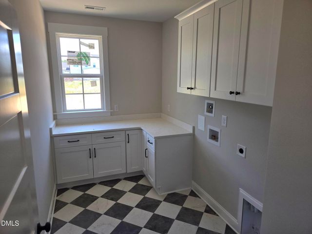 300 Avery Road, Erwin, NC 28339