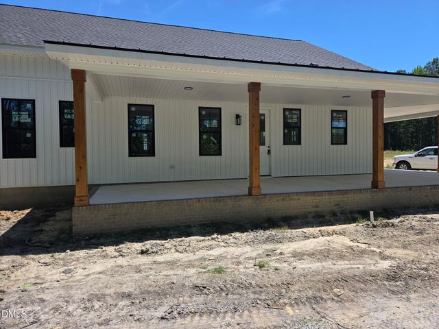 300 Avery Road, Erwin, NC 28339