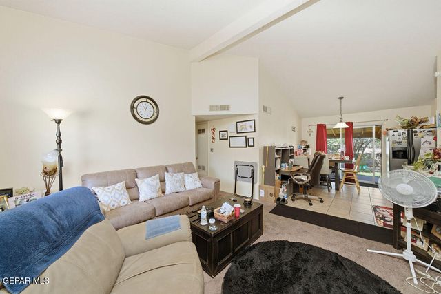 2701 RED SAILS Drive AD, El Paso, TX 79936