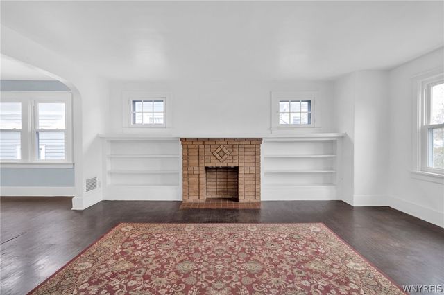 221 Nassau Avenue, Tonawanda, NY 14217