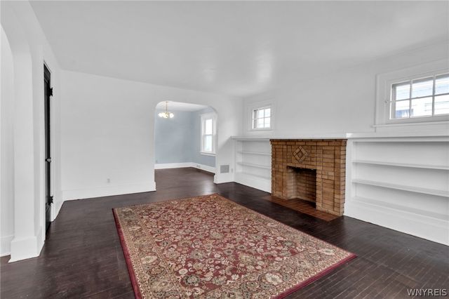 221 Nassau Avenue, Tonawanda, NY 14217