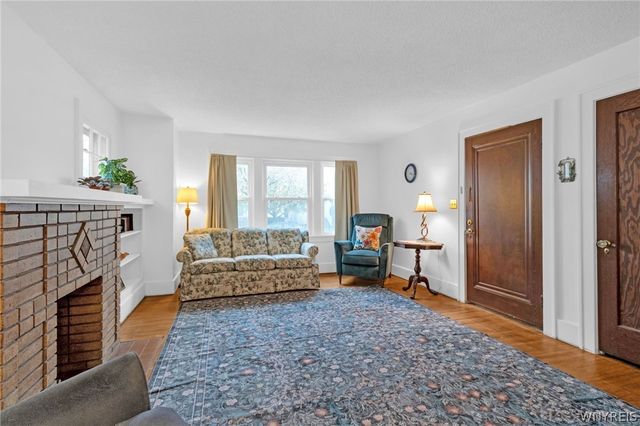 221 Nassau Avenue, Tonawanda, NY 14217