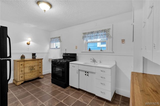 221 Nassau Avenue, Tonawanda, NY 14217