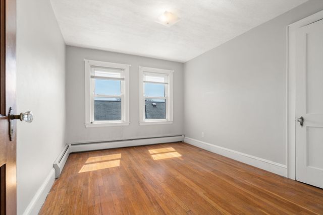 204-206 School St, Watertown, MA 02472