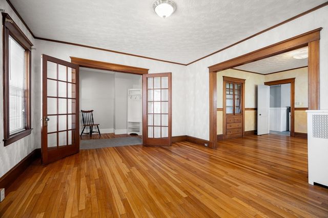 204-206 School St, Watertown, MA 02472