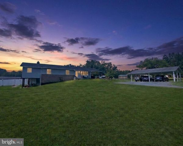 1271 SLEEPY HOLLOW RD, Severn, MD 21144