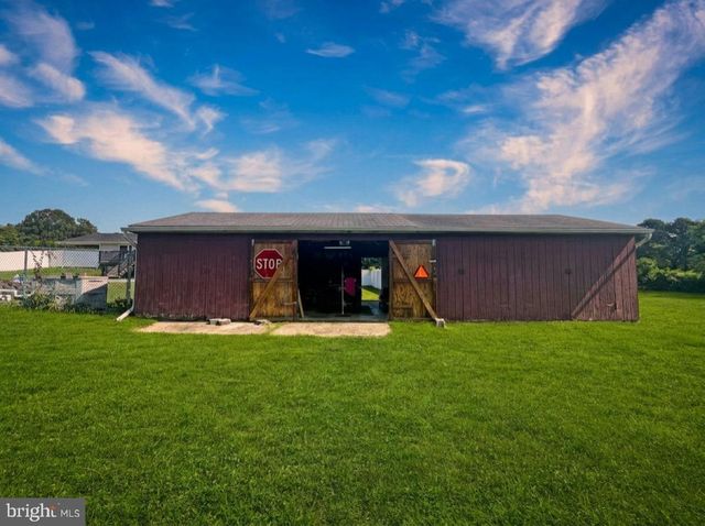 1271 SLEEPY HOLLOW RD, Severn, MD 21144