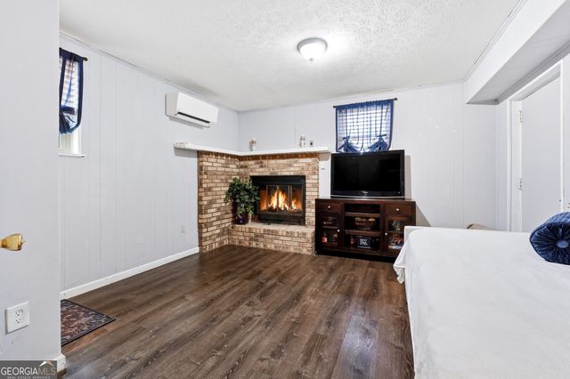 690 Trailwood Drive, Riverdale, GA 30274