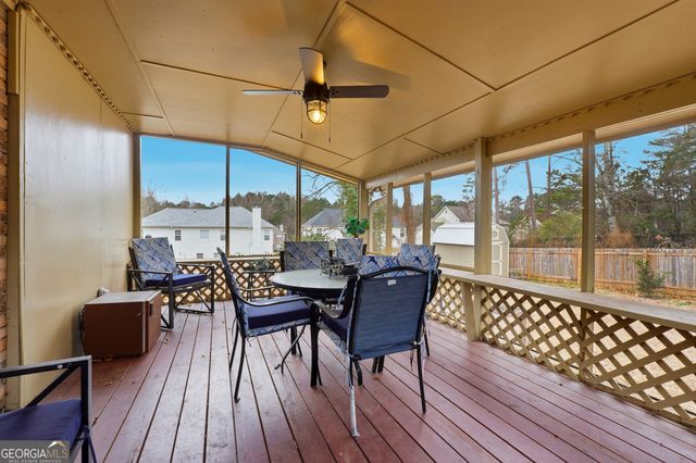 690 Trailwood Drive, Riverdale, GA 30274