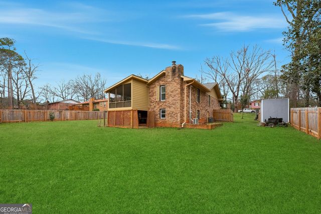 690 Trailwood Drive, Riverdale, GA 30274