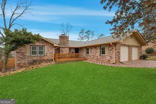 690 Trailwood Drive, Riverdale, GA 30274