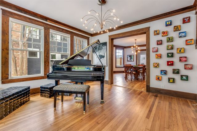 4933 Victor Street, Dallas, TX 75214