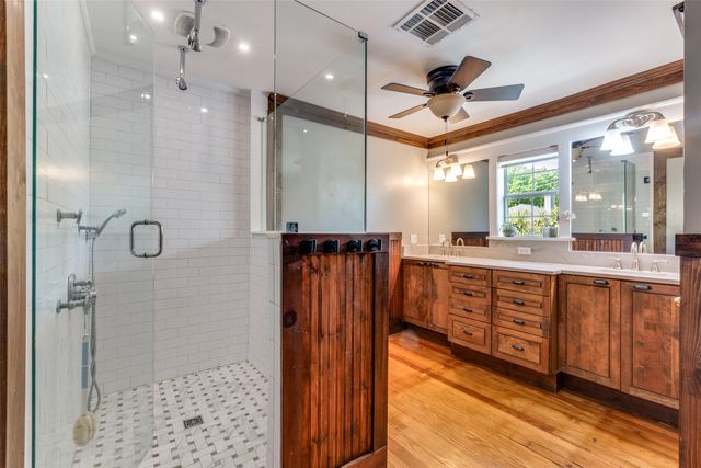 4933 Victor Street, Dallas, TX 75214