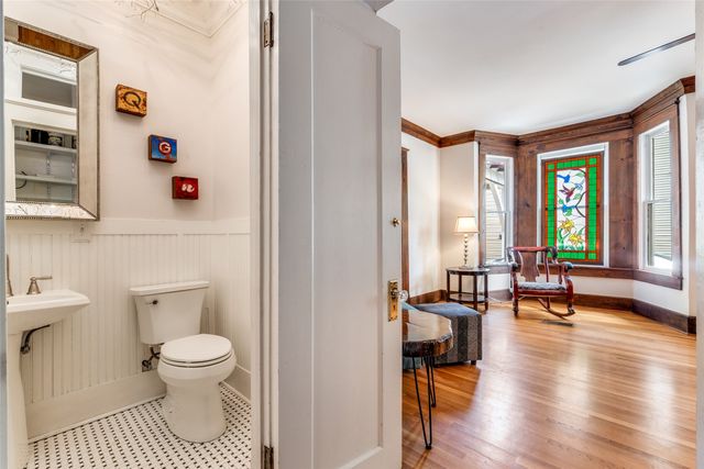 4933 Victor Street, Dallas, TX 75214