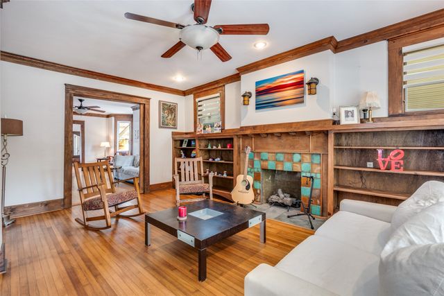 4933 Victor Street, Dallas, TX 75214